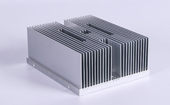   純鋁插片散熱器
