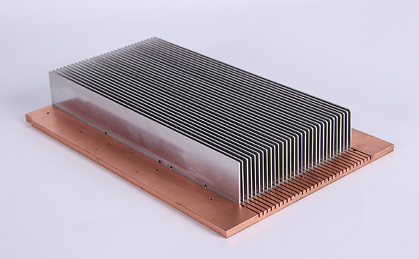銅鋁結(jié)合插片散熱器 銅鋁結(jié)合插片散熱器