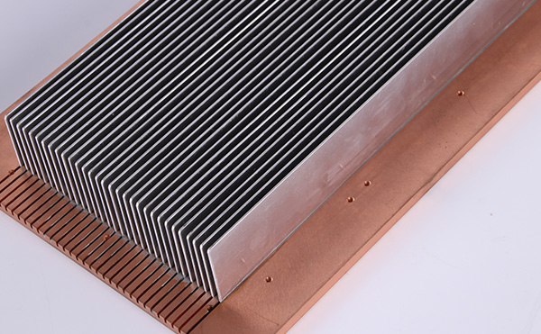 銅鋁結(jié)合插片散熱器 銅鋁結(jié)合插片散熱器