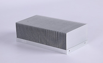   半導體制冷鏟齒散熱器