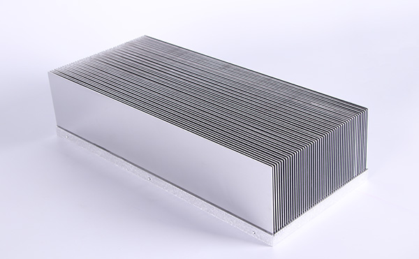 風(fēng)力發(fā)電IGBT熱管散熱器 風(fēng)力發(fā)電IGBT熱管散熱器