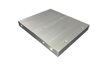   半導(dǎo)體制冷水冷板